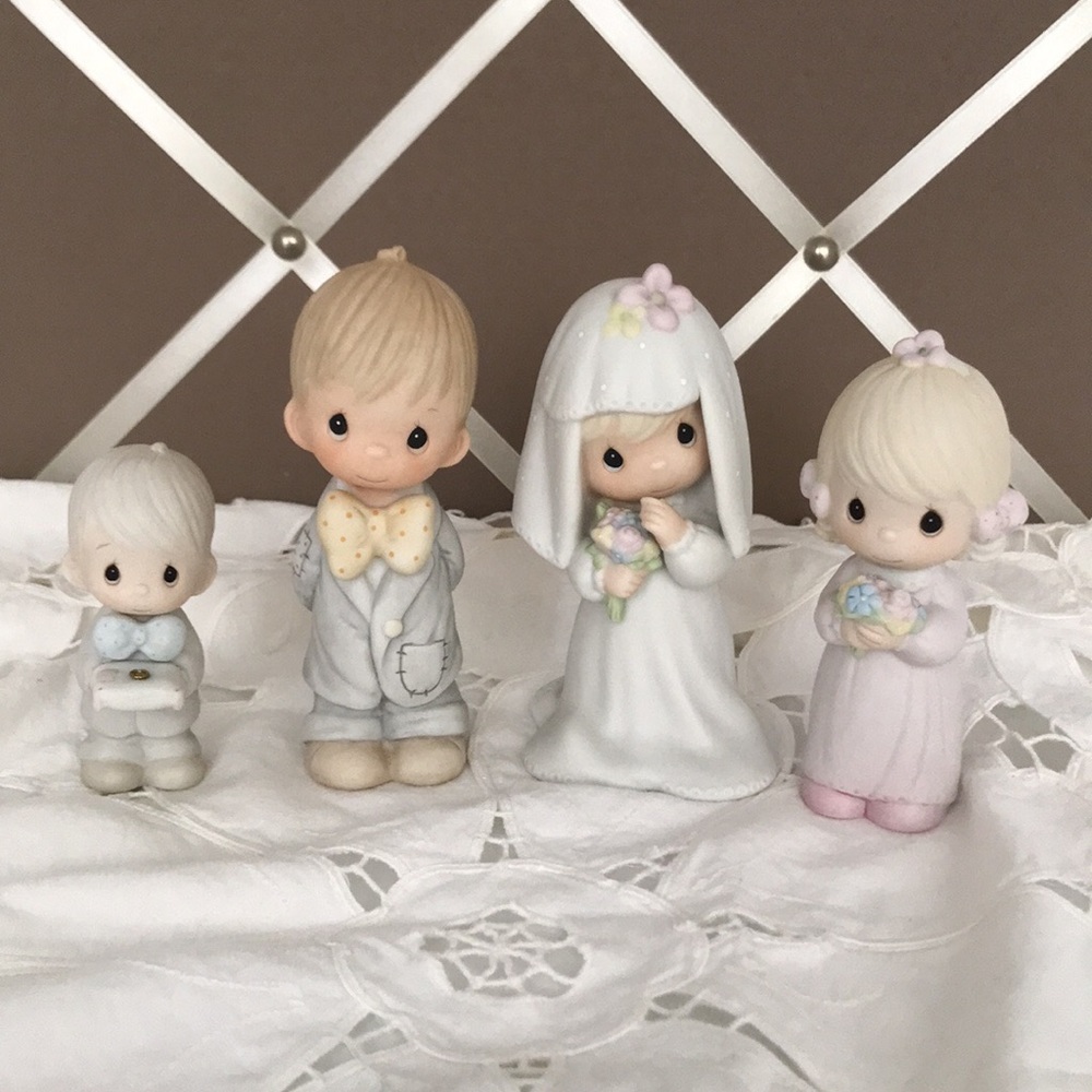 Precious Moments Figurines